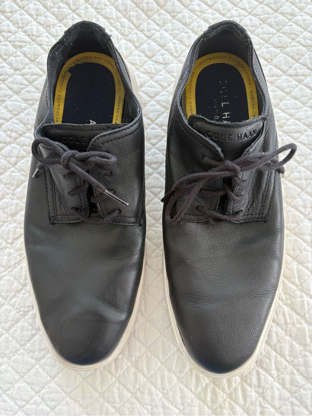 Cole Haan Black Leather Lace-Up Oxfords with White Sole Men’s US 8.5 M